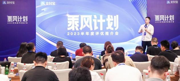 1方案評審評優(yōu)圖.jpg